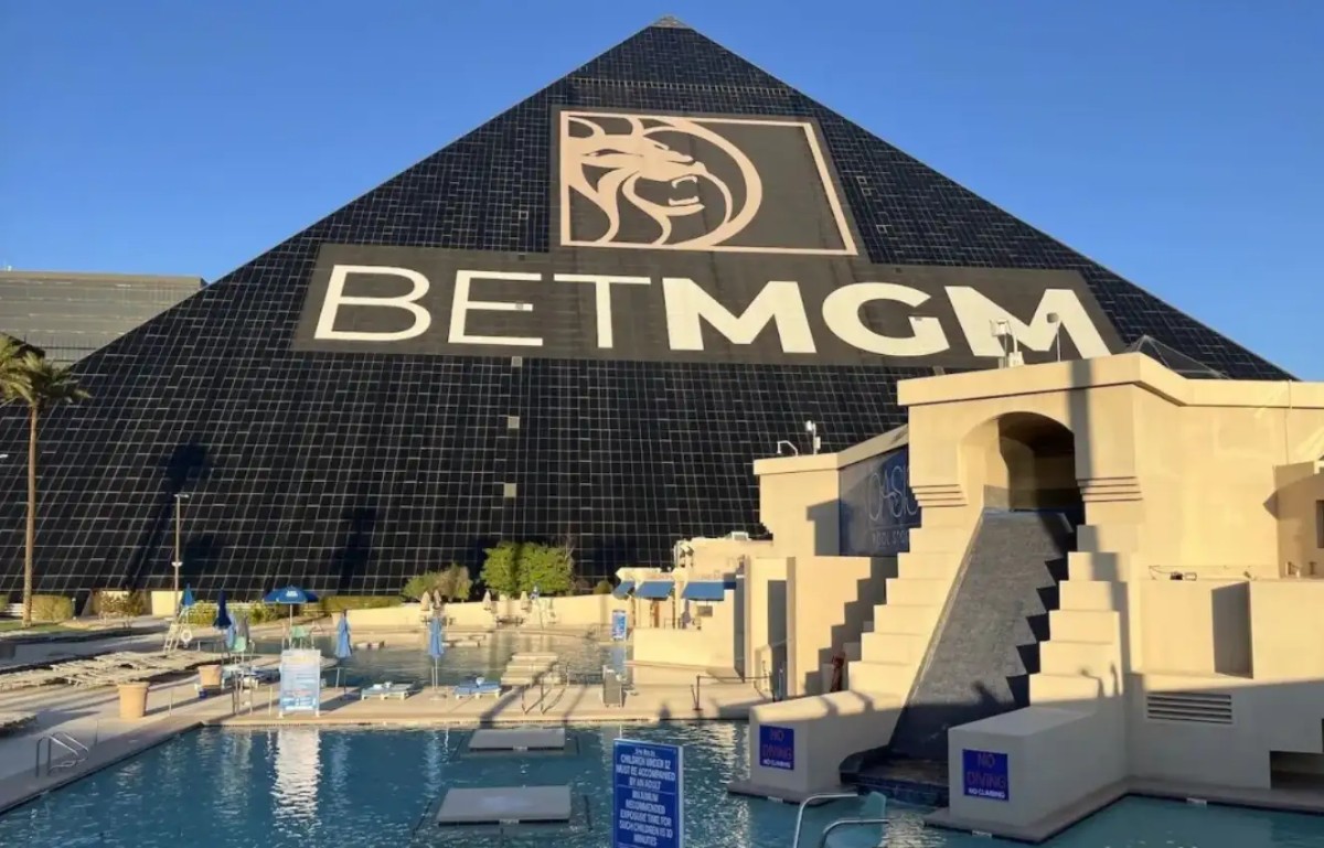 赌城虚浮的繁荣